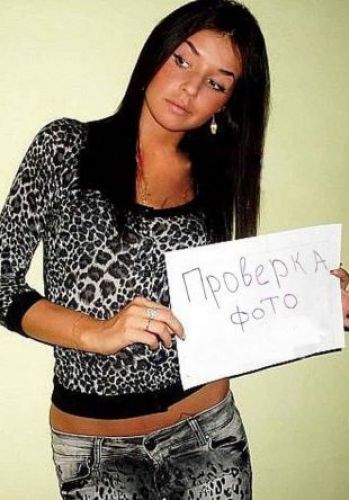 Шлюха индивидуалка Оля Брюнетка c 3 размером груди у метро Маяковская Питер Фото - 2